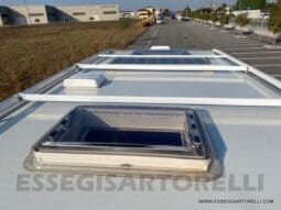 LAIKA REXOSLINE 650 3.000 160 CV POWER 2009 677 CM pieno