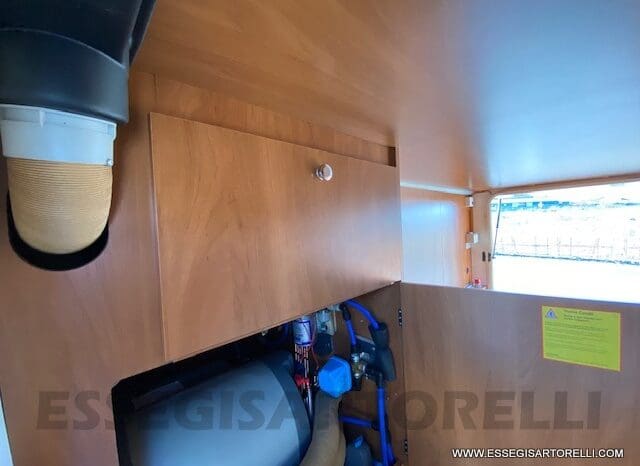 LAIKA REXOSLINE 650 3.000 160 CV POWER 2009 677 CM pieno
