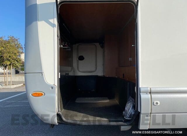 LAIKA REXOSLINE 650 3.000 160 CV POWER 2009 677 CM pieno