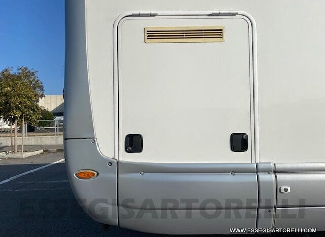 LAIKA REXOSLINE 650 3.000 160 CV POWER 2009 677 CM pieno