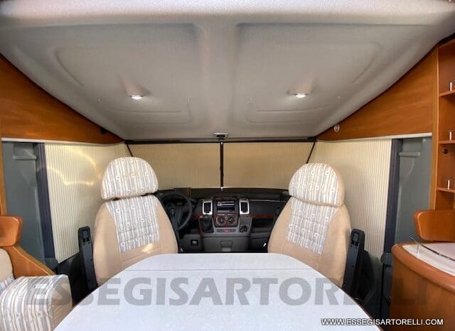 LAIKA REXOSLINE 650 3.000 160 CV POWER 2009 677 CM pieno