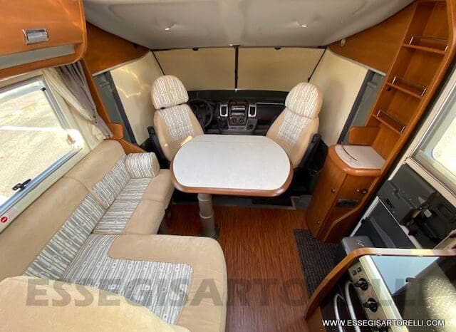 LAIKA REXOSLINE 650 3.000 160 CV POWER 2009 677 CM pieno