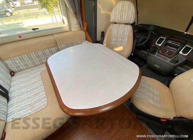 LAIKA REXOSLINE 650 3.000 160 CV POWER 2009 677 CM pieno