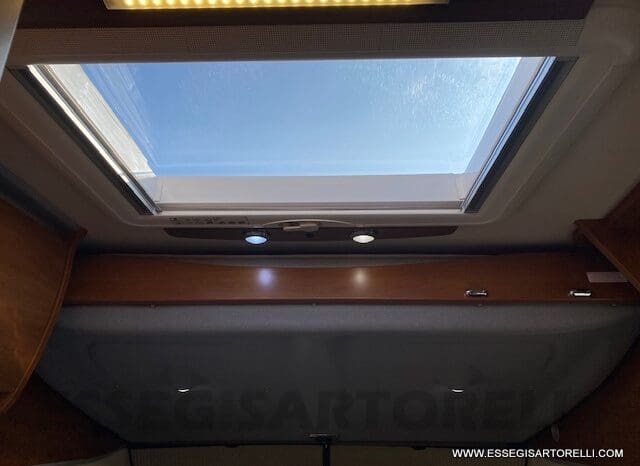 LAIKA REXOSLINE 650 3.000 160 CV POWER 2009 677 CM pieno