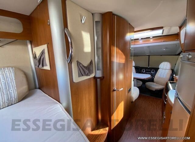 LAIKA REXOSLINE 650 3.000 160 CV POWER 2009 677 CM pieno