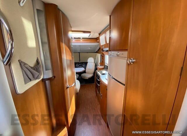 LAIKA REXOSLINE 650 3.000 160 CV POWER 2009 677 CM pieno