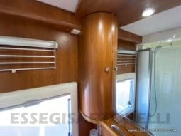 LAIKA REXOSLINE 650 3.000 160 CV POWER 2009 677 CM pieno