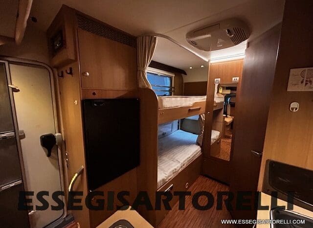 BURSTNER IXEO 666 SEMINTEGRALE BASCULANTE 2009 674 cm DOPPIO CLIMA pieno