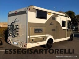 BURSTNER IXEO 666 SEMINTEGRALE BASCULANTE 2009 674 cm DOPPIO CLIMA