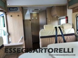 BURSTNER IXEO 666 SEMINTEGRALE BASCULANTE 2009 674 cm DOPPIO CLIMA pieno