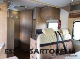 BURSTNER IXEO 666 SEMINTEGRALE BASCULANTE 2009 674 cm DOPPIO CLIMA pieno