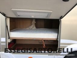 BURSTNER IXEO 666 SEMINTEGRALE BASCULANTE 2009 674 cm DOPPIO CLIMA pieno