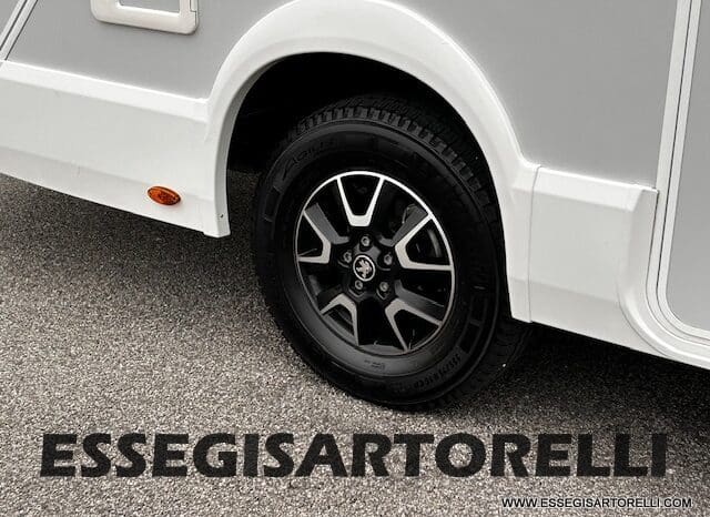 ROLLER TEAM KRONOS ADVANCE 295 TL BASCULANTE MAXIGARAGE MY 2024 (12/2023) 699 CM pieno