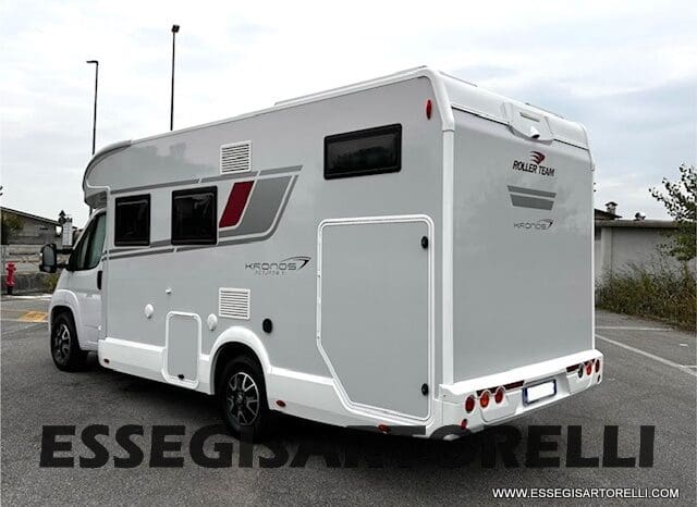 ROLLER TEAM KRONOS ADVANCE 295 TL BASCULANTE MAXIGARAGE MY 2024 (12/2023) 699 CM pieno