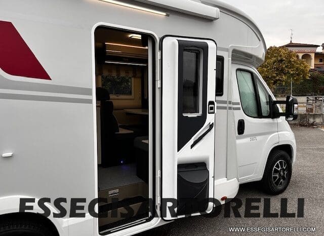 ROLLER TEAM KRONOS ADVANCE 295 TL BASCULANTE MAXIGARAGE MY 2024 (12/2023) 699 CM pieno