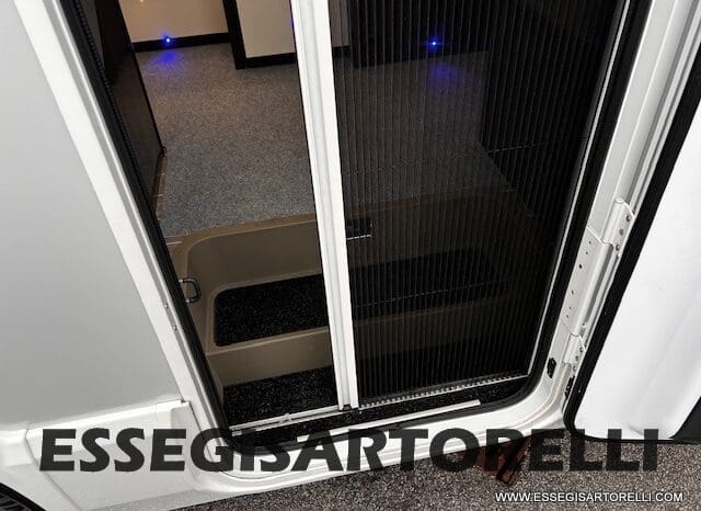 ROLLER TEAM KRONOS ADVANCE 295 TL BASCULANTE MAXIGARAGE MY 2024 (12/2023) 699 CM pieno