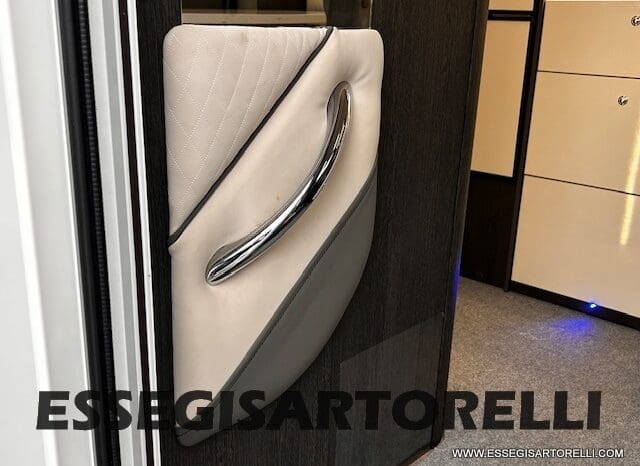 ROLLER TEAM KRONOS ADVANCE 295 TL BASCULANTE MAXIGARAGE MY 2024 (12/2023) 699 CM pieno