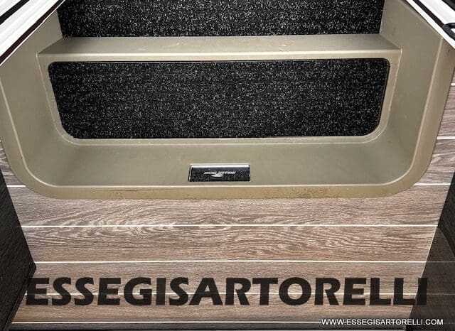 ROLLER TEAM KRONOS ADVANCE 295 TL BASCULANTE MAXIGARAGE MY 2024 (12/2023) 699 CM pieno