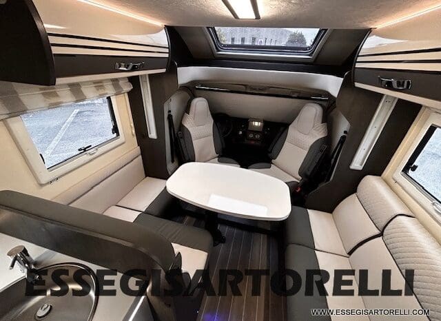 ROLLER TEAM KRONOS ADVANCE 295 TL BASCULANTE MAXIGARAGE MY 2024 (12/2023) 699 CM pieno