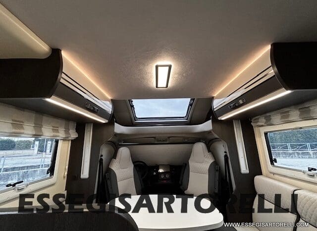 ROLLER TEAM KRONOS ADVANCE 295 TL BASCULANTE MAXIGARAGE MY 2024 (12/2023) 699 CM pieno