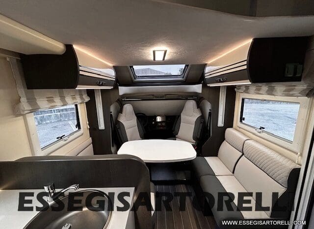 ROLLER TEAM KRONOS ADVANCE 295 TL BASCULANTE MAXIGARAGE MY 2024 (12/2023) 699 CM pieno