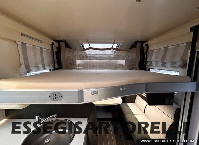 ROLLER TEAM KRONOS ADVANCE 295 TL BASCULANTE MAXIGARAGE MY 2024 (12/2023) 699 CM pieno