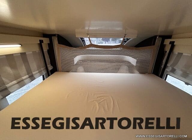 ROLLER TEAM KRONOS ADVANCE 295 TL BASCULANTE MAXIGARAGE MY 2024 (12/2023) 699 CM pieno