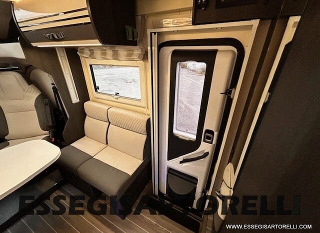 ROLLER TEAM KRONOS ADVANCE 295 TL BASCULANTE MAXIGARAGE MY 2024 (12/2023) 699 CM pieno