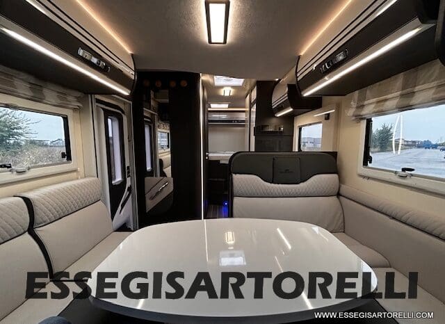 ROLLER TEAM KRONOS ADVANCE 295 TL BASCULANTE MAXIGARAGE MY 2024 (12/2023) 699 CM pieno