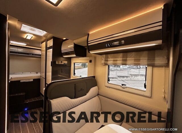 ROLLER TEAM KRONOS ADVANCE 295 TL BASCULANTE MAXIGARAGE MY 2024 (12/2023) 699 CM pieno