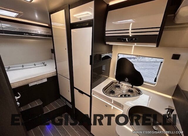 ROLLER TEAM KRONOS ADVANCE 295 TL BASCULANTE MAXIGARAGE MY 2024 (12/2023) 699 CM pieno