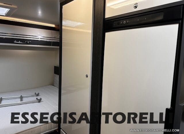 ROLLER TEAM KRONOS ADVANCE 295 TL BASCULANTE MAXIGARAGE MY 2024 (12/2023) 699 CM pieno