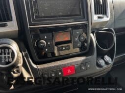 ADRIA CORAL XL A 670 SL GARAGE GEMELLI 2021 WEBASTO UNIPROPRIETARIO pieno