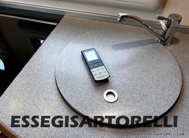 MOTORHOME LAIKA REXOSLINE 650 3.000 160 CV POWER 2009 677 CM TELAIO AL-KO pieno