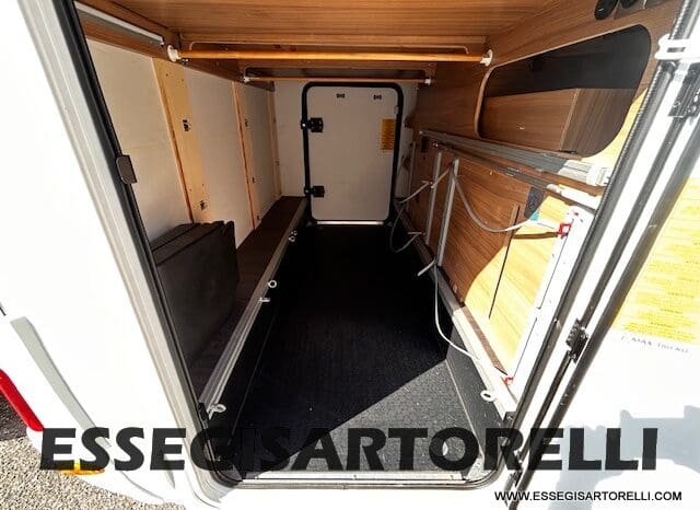 ADRIA CORAL XL A 670 SL GARAGE GEMELLI 2021 WEBASTO UNIPROPRIETARIO pieno