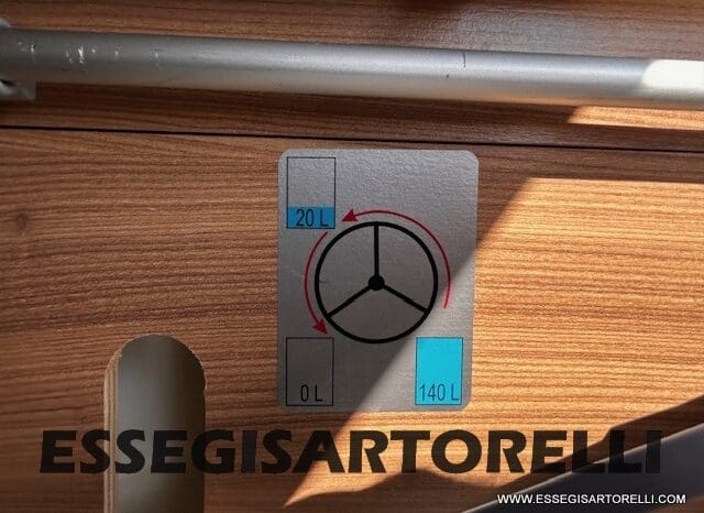 ADRIA CORAL XL A 670 SL GARAGE GEMELLI 2021 WEBASTO UNIPROPRIETARIO pieno