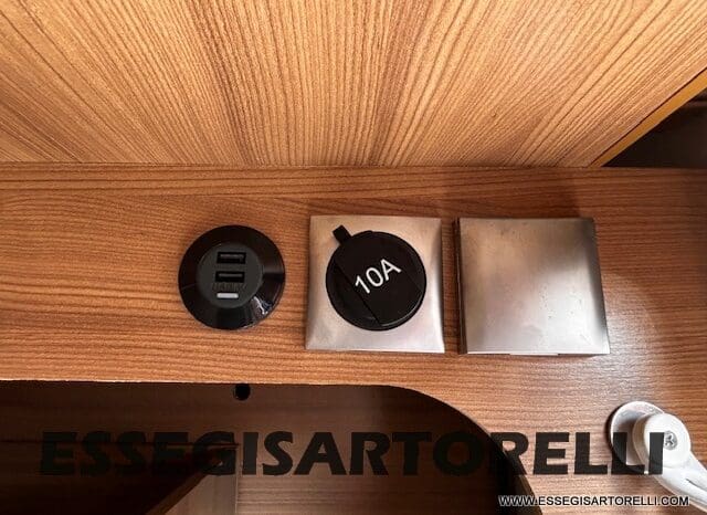 ADRIA CORAL XL A 670 SL GARAGE GEMELLI 2021 WEBASTO UNIPROPRIETARIO pieno