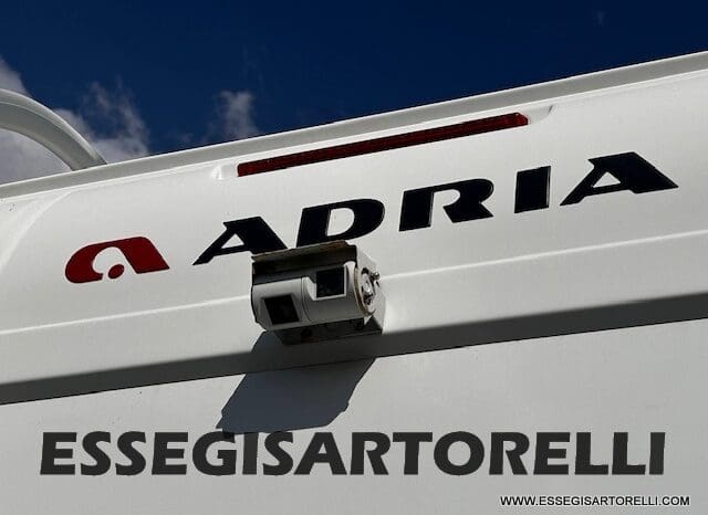 ADRIA CORAL XL A 670 SL GARAGE GEMELLI 2021 WEBASTO UNIPROPRIETARIO pieno