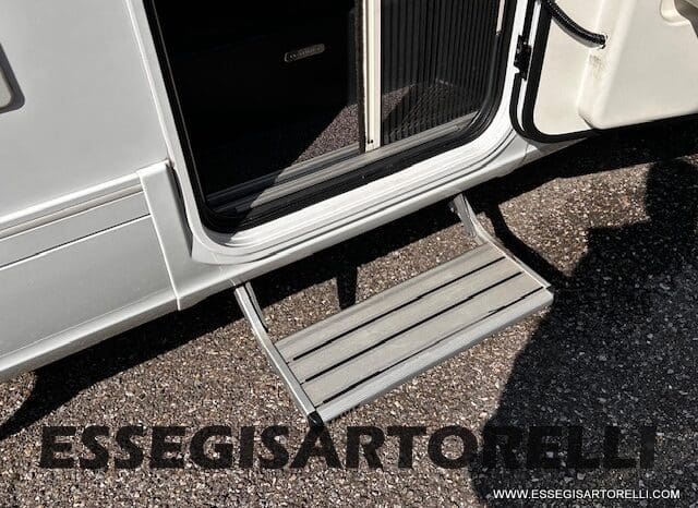 ADRIA CORAL XL A 670 SL GARAGE GEMELLI 2021 WEBASTO UNIPROPRIETARIO pieno