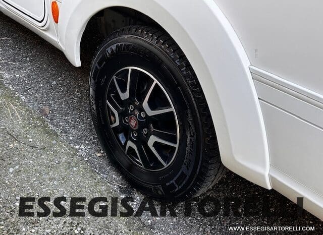 ADRIA CORAL XL A 670 SL GARAGE GEMELLI 2021 WEBASTO UNIPROPRIETARIO pieno