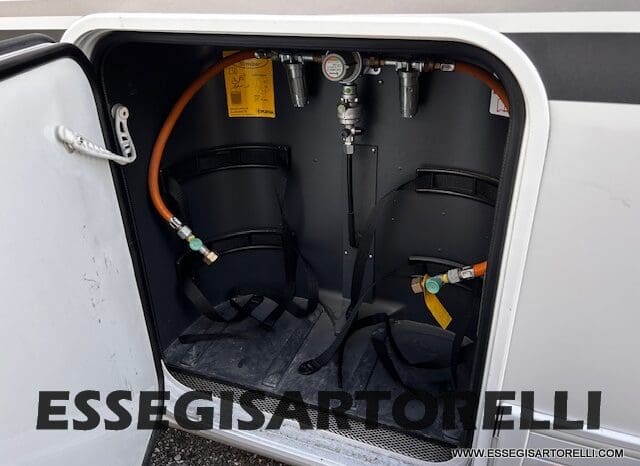 ADRIA CORAL XL A 670 SL GARAGE GEMELLI 2021 WEBASTO UNIPROPRIETARIO pieno