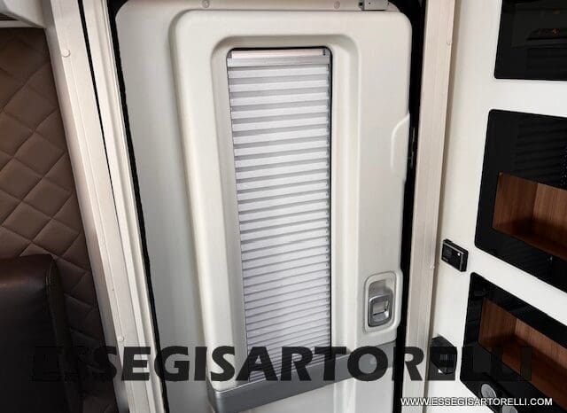 ADRIA CORAL XL A 670 SL GARAGE GEMELLI 2021 WEBASTO UNIPROPRIETARIO pieno