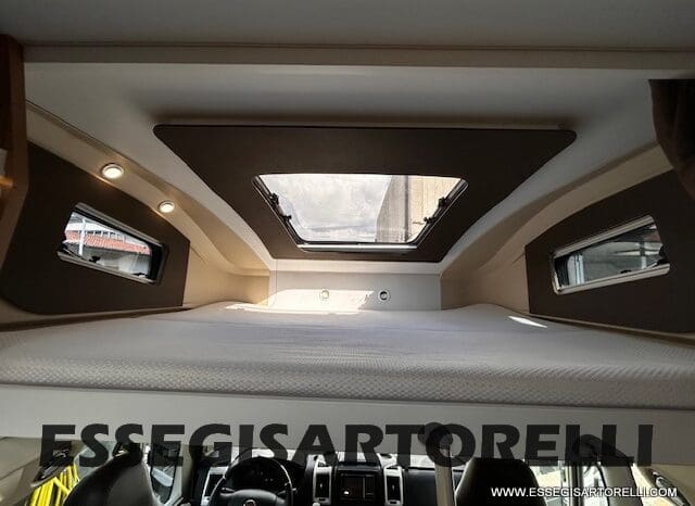 ADRIA CORAL XL A 670 SL GARAGE GEMELLI 2021 WEBASTO UNIPROPRIETARIO pieno