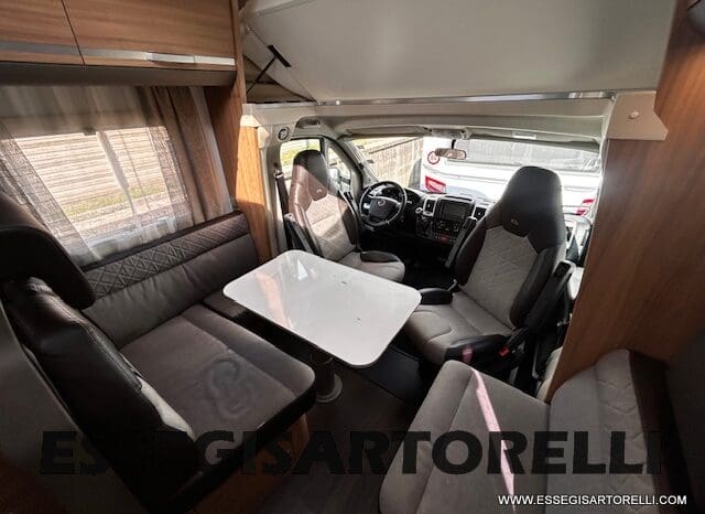 ADRIA CORAL XL A 670 SL GARAGE GEMELLI 2021 WEBASTO UNIPROPRIETARIO pieno