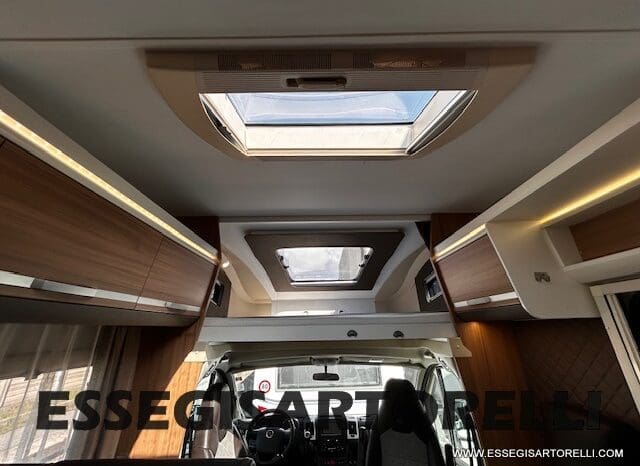ADRIA CORAL XL A 670 SL GARAGE GEMELLI 2021 WEBASTO UNIPROPRIETARIO pieno