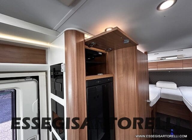 ADRIA CORAL XL A 670 SL GARAGE GEMELLI 2021 WEBASTO UNIPROPRIETARIO pieno