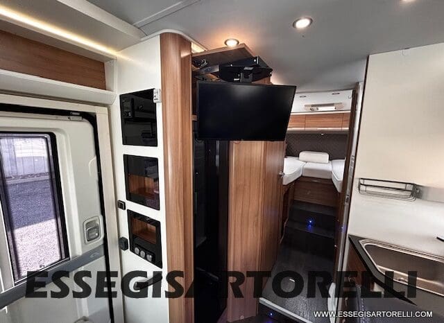 ADRIA CORAL XL A 670 SL GARAGE GEMELLI 2021 WEBASTO UNIPROPRIETARIO pieno