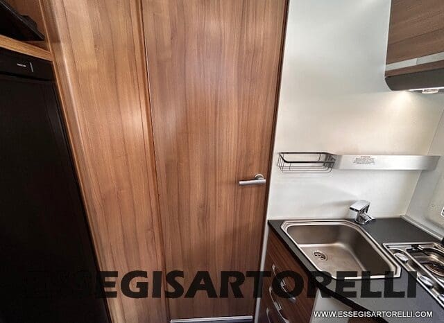 ADRIA CORAL XL A 670 SL GARAGE GEMELLI 2021 WEBASTO UNIPROPRIETARIO pieno