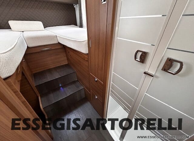 ADRIA CORAL XL A 670 SL GARAGE GEMELLI 2021 WEBASTO UNIPROPRIETARIO pieno