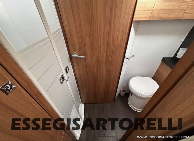 ADRIA CORAL XL A 670 SL GARAGE GEMELLI 2021 WEBASTO UNIPROPRIETARIO pieno